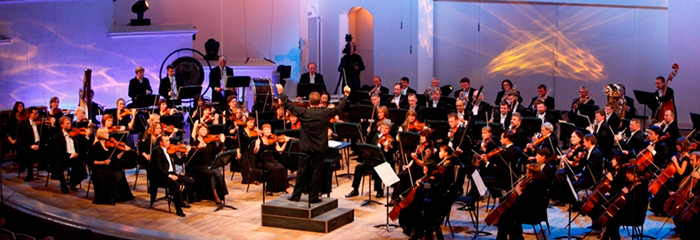 Antje Weithaas & Ural Philharmonic Orchestra in Bremen